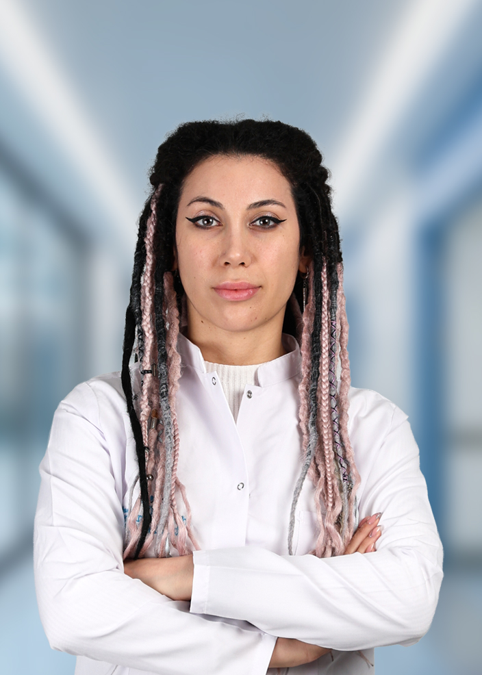 Uzm. Dr. Başak ÜNVERDİ